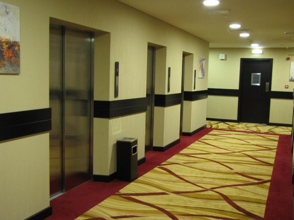 Paragon Hotel Abu Dhabi Eksteriør bilde